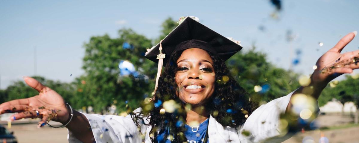 How to Pass Nursing School: Find Out How to Be Successful in Nursing School with These 13 Essential Tips